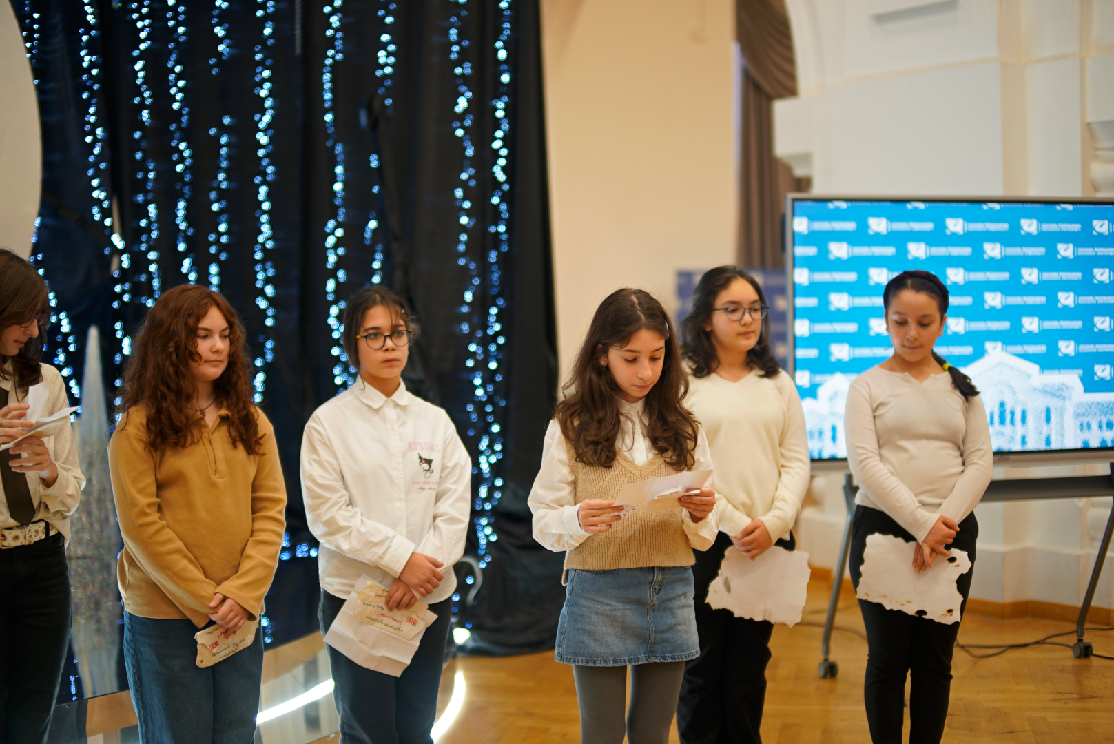 „მწვანე სკოლის“ მე-6 კლასის მოსწავლეების ვიზიტი CU-ში